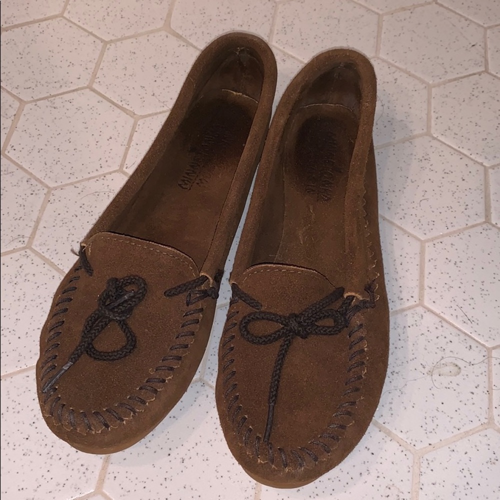 Minnetonka moccasin brown